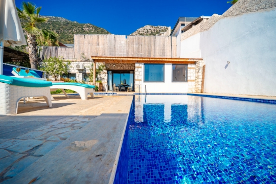 Villa Anahita
